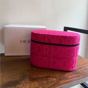 Miss Dior Beauty Case